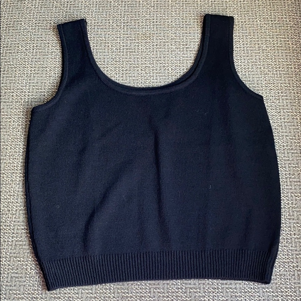 St. John Basics Cropped Ribbed Tank Sleeveless L